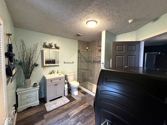 313 E 5th Street, Seymour, IN 47274