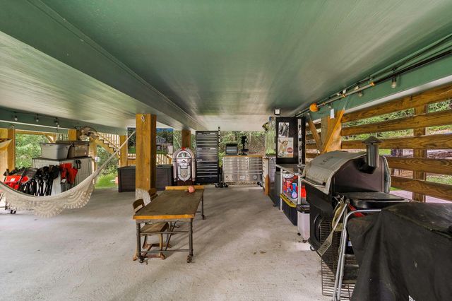 241 Whisperwood Drive, Onalaska, TX 77360