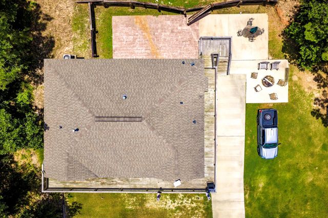 241 Whisperwood Drive, Onalaska, TX 77360