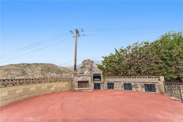 5094 Mariposa, San Bernardino, CA 92404