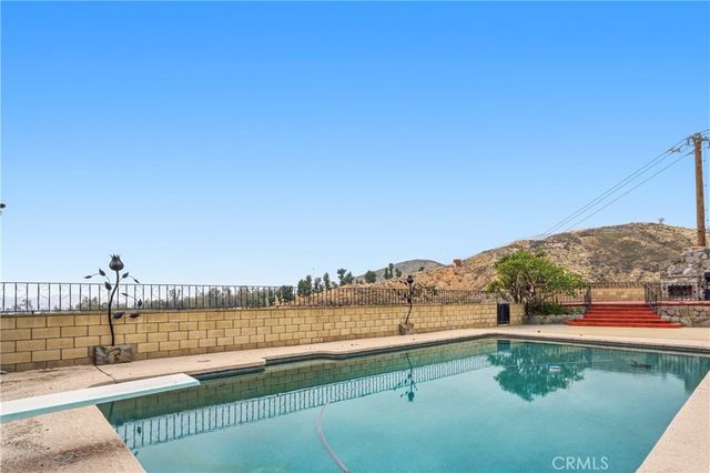 5094 Mariposa, San Bernardino, CA 92404