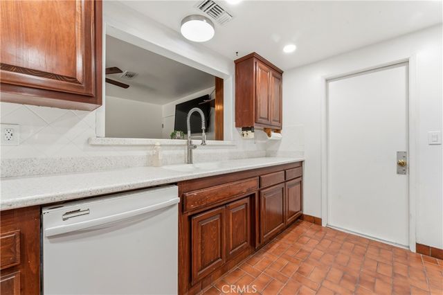 5094 Mariposa, San Bernardino, CA 92404