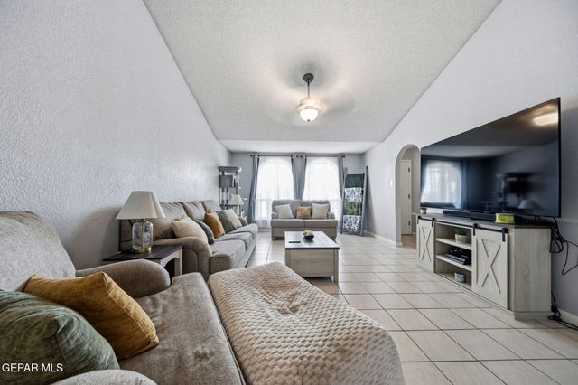 11536 PEBBLE HILLS Boulevard, El Paso, TX 79936