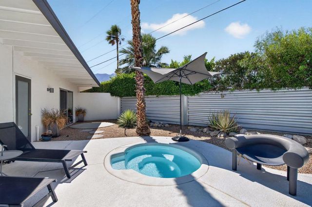 3420 E Camino Rojos, Palm Springs, CA 92262