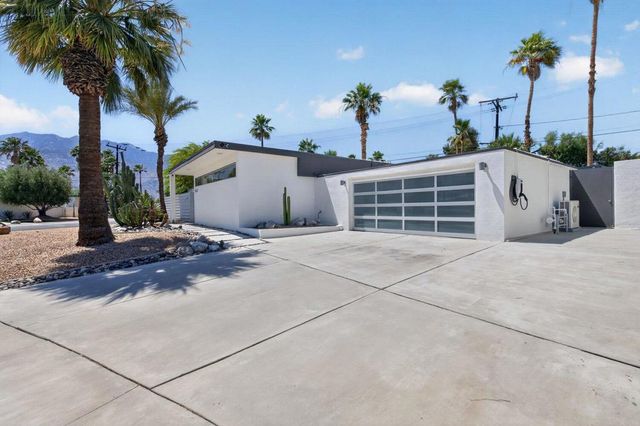 3420 E Camino Rojos, Palm Springs, CA 92262