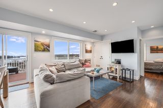 17 Silva Ct 3, Gloucester, MA 01930
