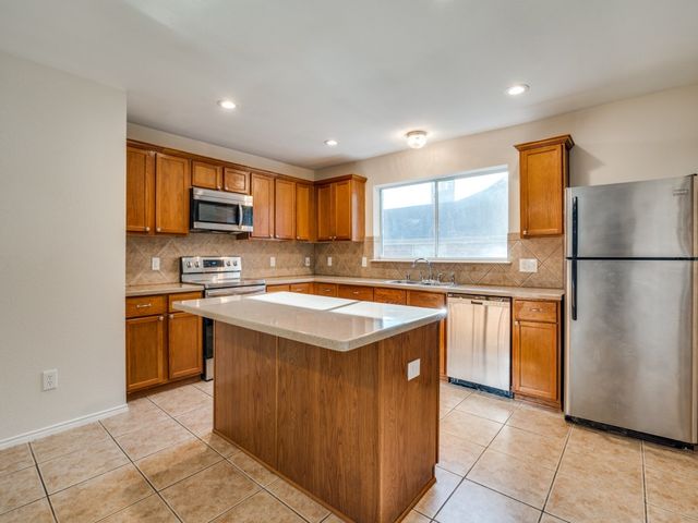 3700 Red Start Drive, Mesquite, TX 75181