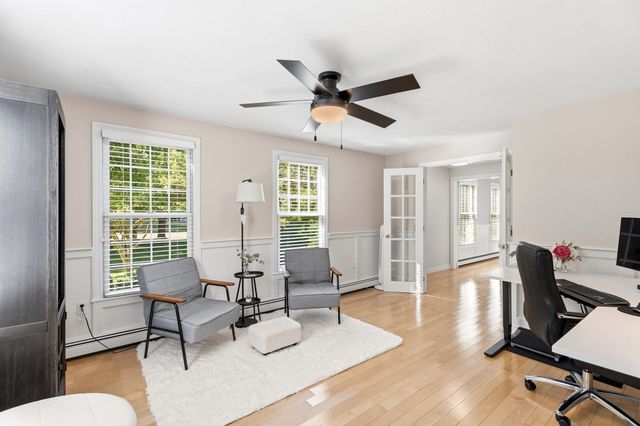 14 King Philip Path, Mendon, MA 01756