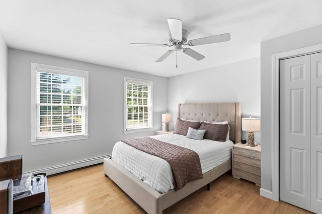 14 King Philip Path, Mendon, MA 01756