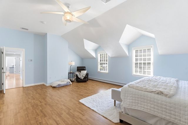 14 King Philip Path, Mendon, MA 01756
