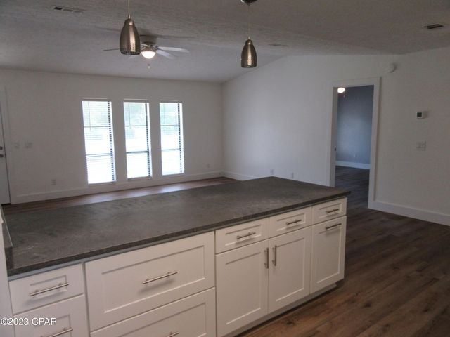 2602 W 12th Street, Panama City, FL 32401
