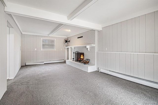 13428 Sequoia Lane, South Lyon, MI 48178