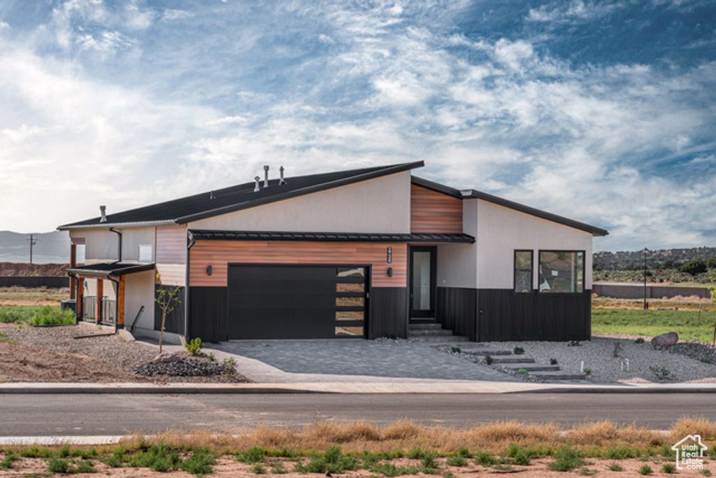 2734 S MANN LN, Cedar City, UT 84720