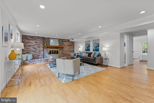 11412 ROLLING HOUSE RD, North Bethesda, MD 20852
