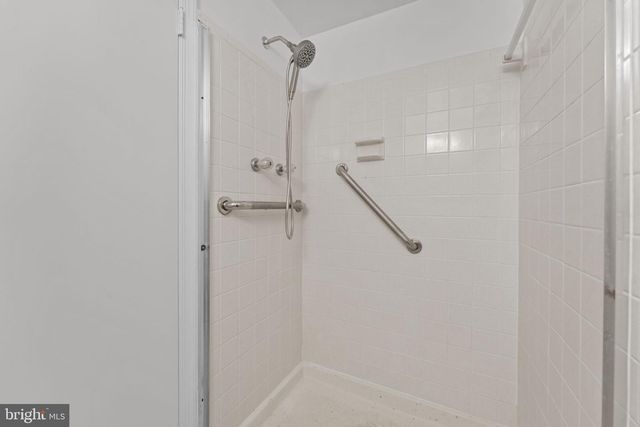 11412 ROLLING HOUSE RD, North Bethesda, MD 20852