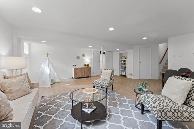 11412 ROLLING HOUSE RD, North Bethesda, MD 20852