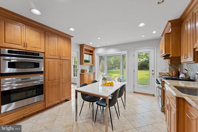 11412 ROLLING HOUSE RD, North Bethesda, MD 20852