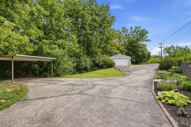7310 Striker Road, Hamilton Twp, OH 45039