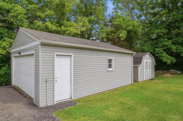 7310 Striker Road, Hamilton Twp, OH 45039