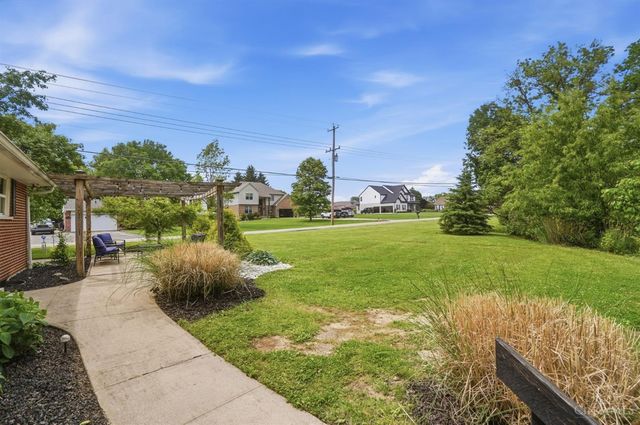 7310 Striker Road, Hamilton Twp, OH 45039