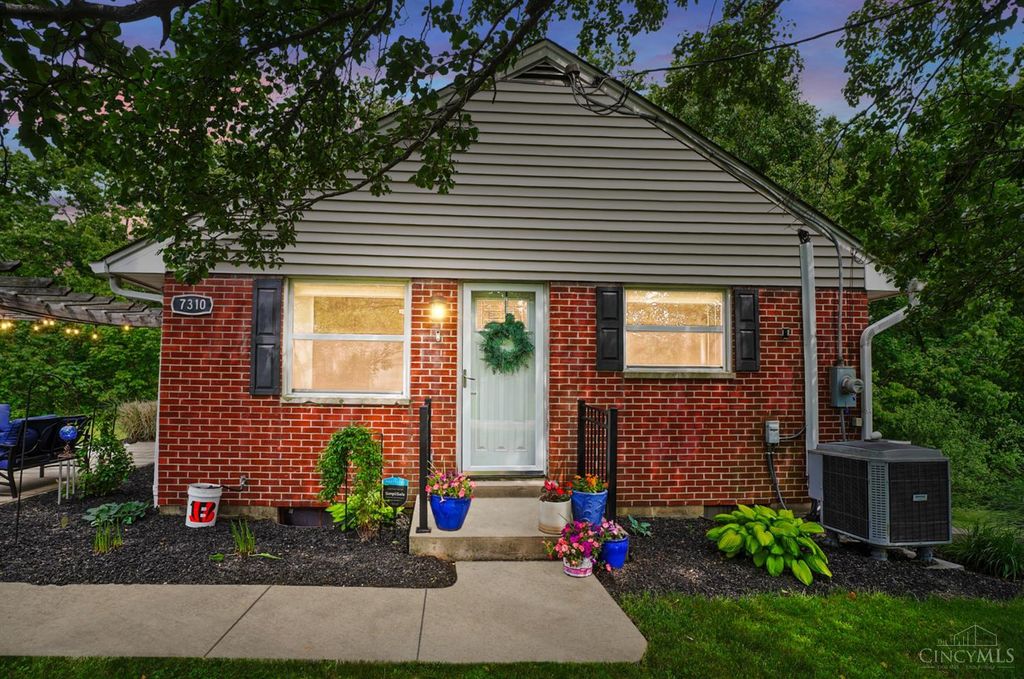 7310 Striker Road, Hamilton Twp, OH 45039
