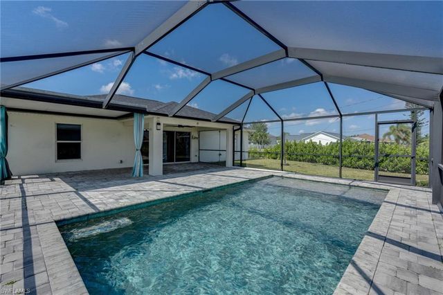 1417 NE 13th ST, Cape Coral, FL 33909