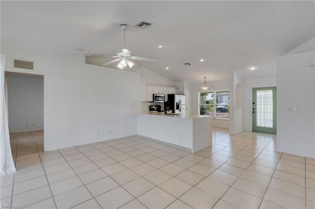 1417 NE 13th ST, Cape Coral, FL 33909