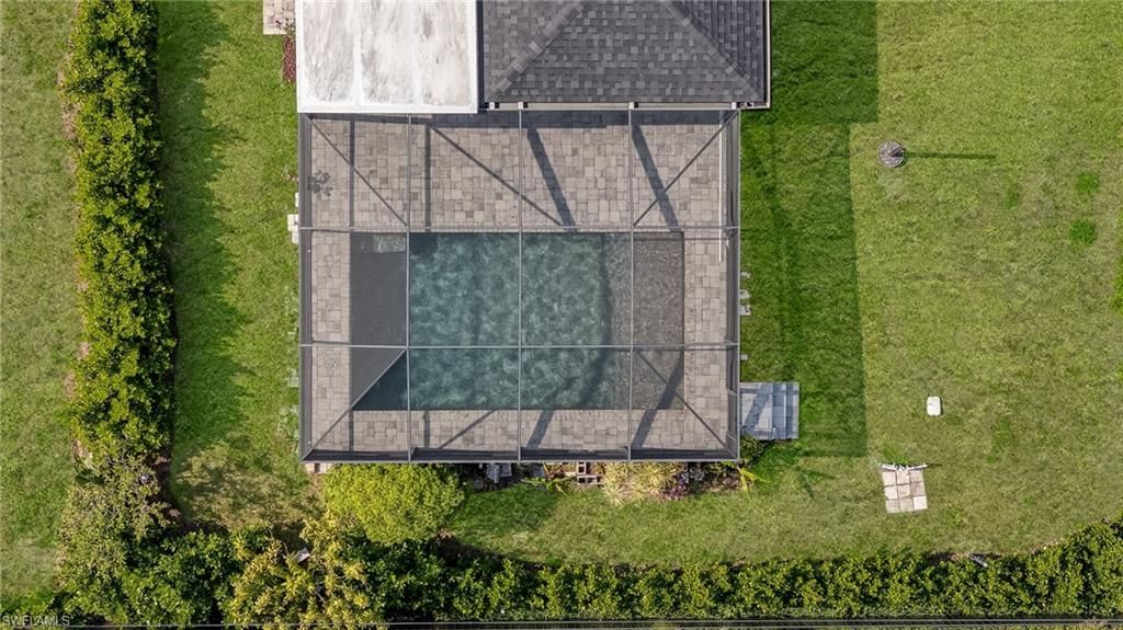 Image 6 of property listing at 1417 NE 13th ST, Cape Coral, FL 33909