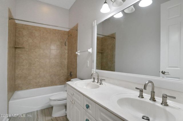 476 BLAGDON Court, Jacksonville, FL 32225