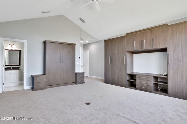 476 BLAGDON Court, Jacksonville, FL 32225