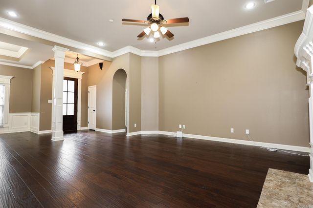 6009 HARDIN DR, Bryant, AR 72022