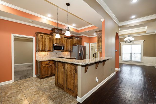 6009 HARDIN DR, Bryant, AR 72022