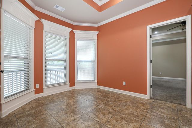 6009 HARDIN DR, Bryant, AR 72022