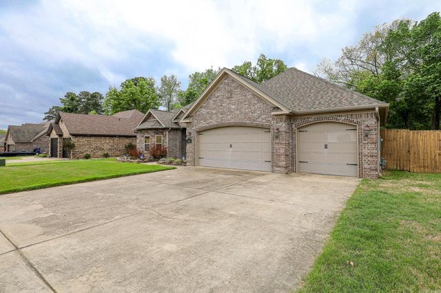 6009 HARDIN DR, Bryant, AR 72022