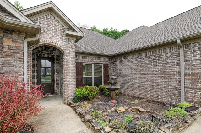 6009 HARDIN DR, Bryant, AR 72022