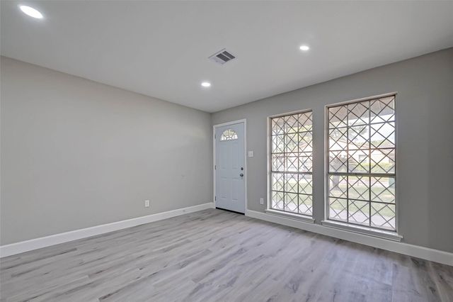 9830 Degas Lane, Houston, TX 77016