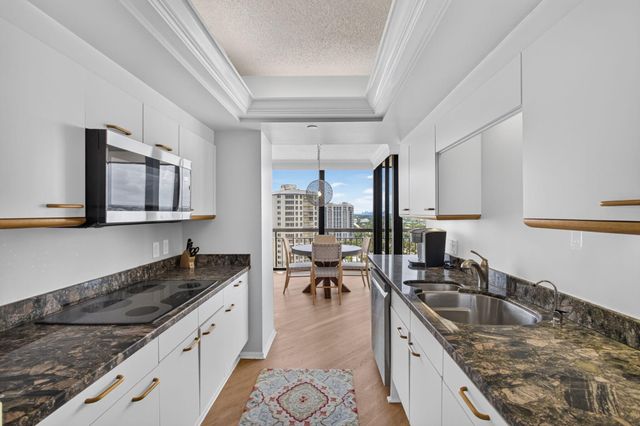4100 N OCEAN Drive 1904, Singer Island, FL 33404