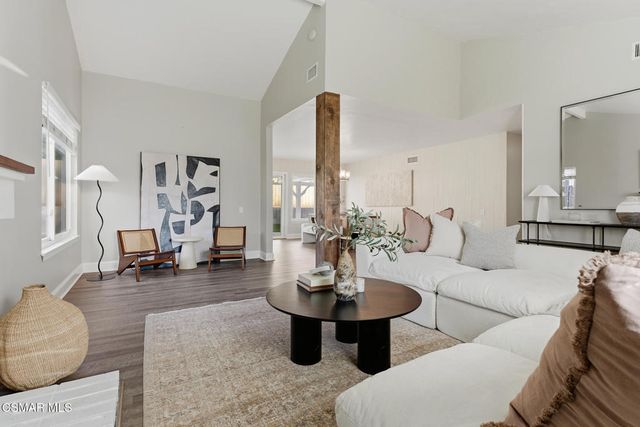 1860 Wychoff Avenue, Simi Valley, CA 93063