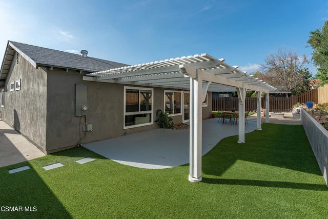 1860 Wychoff Avenue, Simi Valley, CA 93063