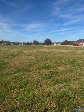 7684 Wall Triana Hwy, Harvest, AL 35749