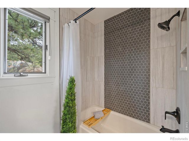 370 Big Boulder Drive, Estes Park, CO 80517