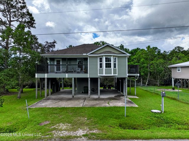 5109 Trout Street, Bay Saint Louis, MS 39520
