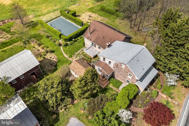 525 ANDERSONTOWN ROAD, Dover, PA 17315