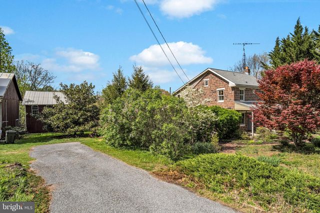 525 ANDERSONTOWN ROAD, Dover, PA 17315