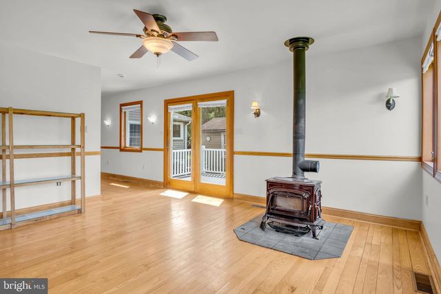 525 ANDERSONTOWN ROAD, Dover, PA 17315