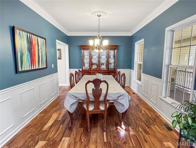 18 Forest Hills Drive, Washington, MO 63090