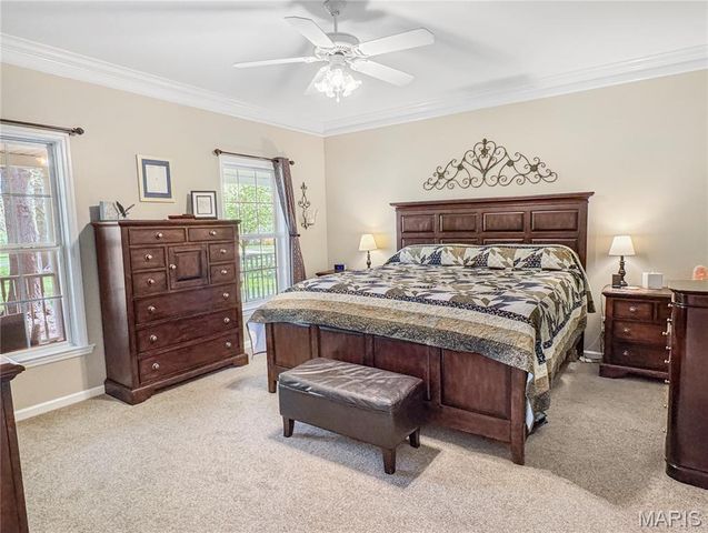 18 Forest Hills Drive, Washington, MO 63090