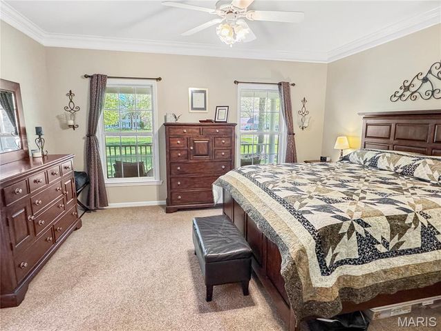 18 Forest Hills Drive, Washington, MO 63090