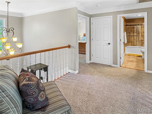18 Forest Hills Drive, Washington, MO 63090