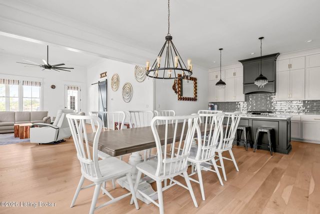 6005 Passionflower Dr, Prospect, KY 40059